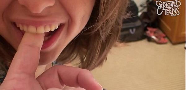  Riley Reid Makes Her Very First Adult Video